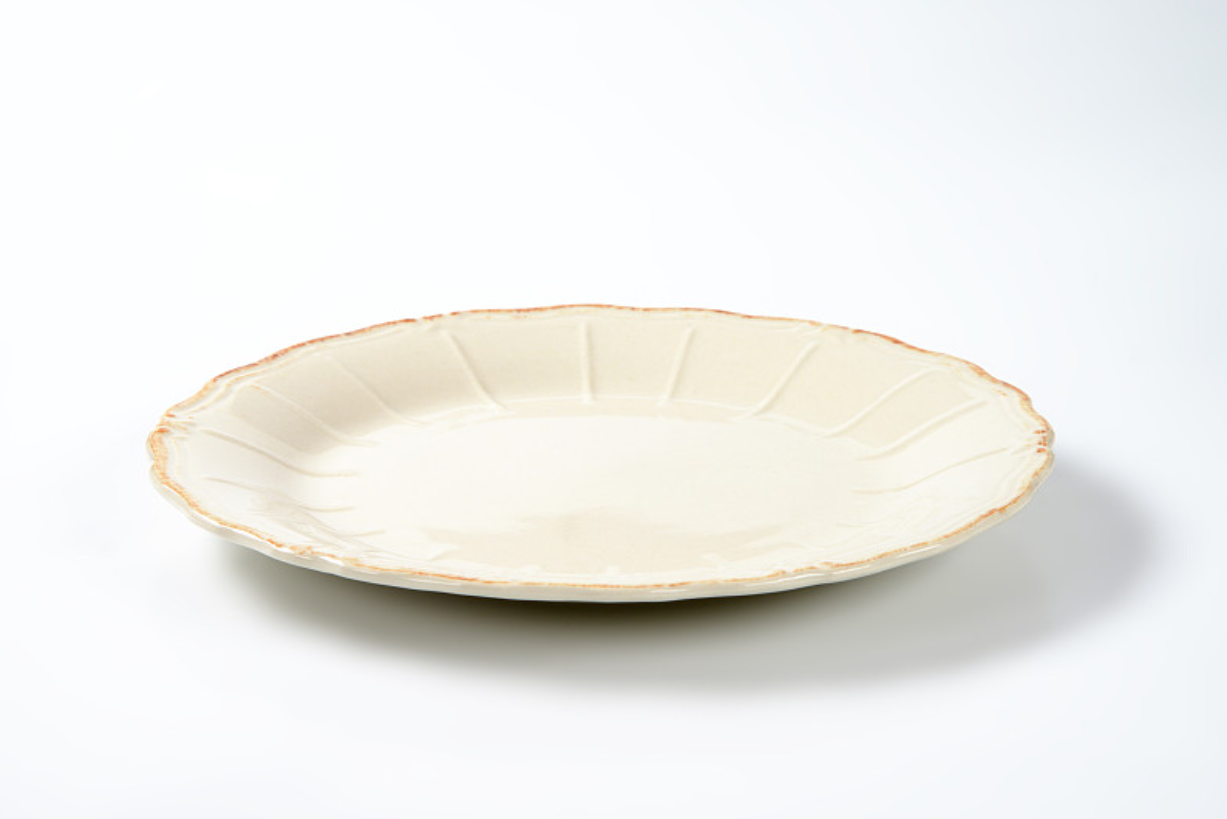 white plate